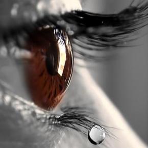 DRY EYE